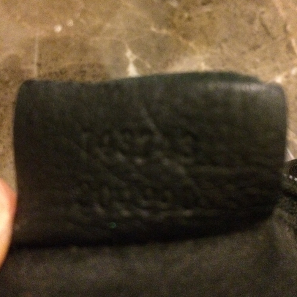 Black Gucci canvas handbag - Picture 5 of 16